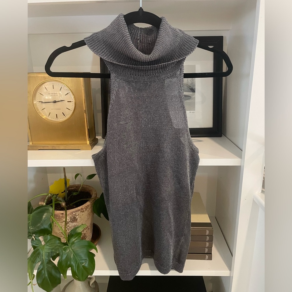 GUESS Women's Sleeveless Hadria Lurex Cord Sweater